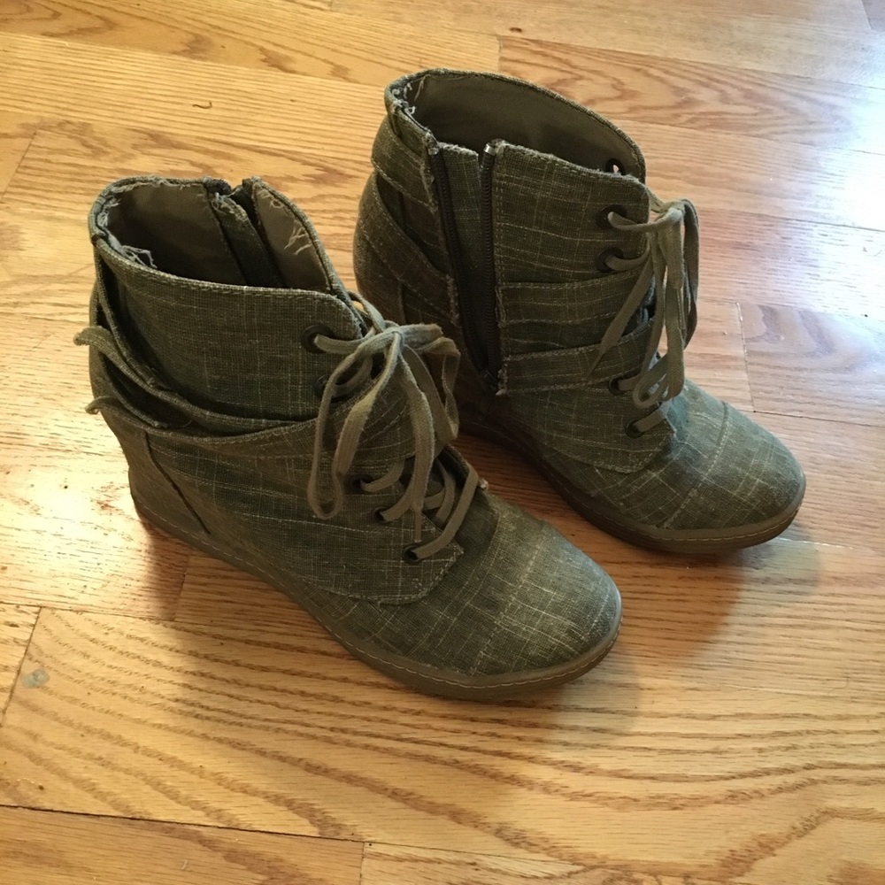 Blowfish wedge sneakers